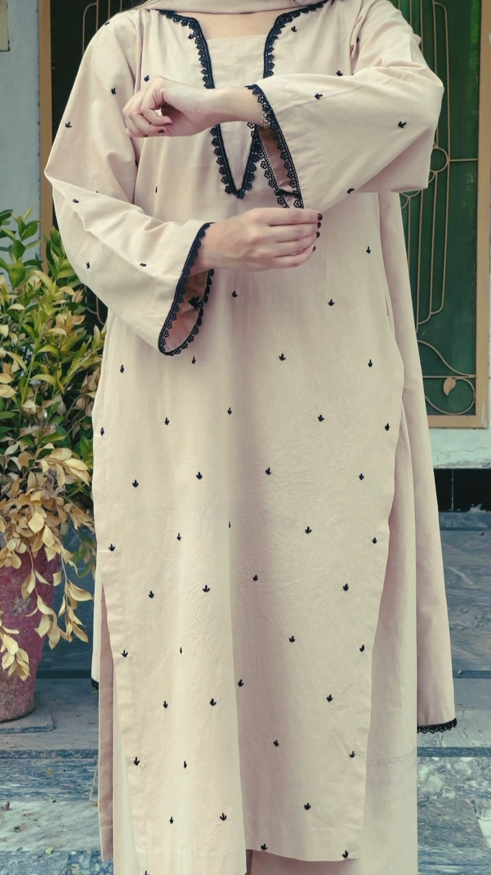 Hand embroidered Skin 3pc