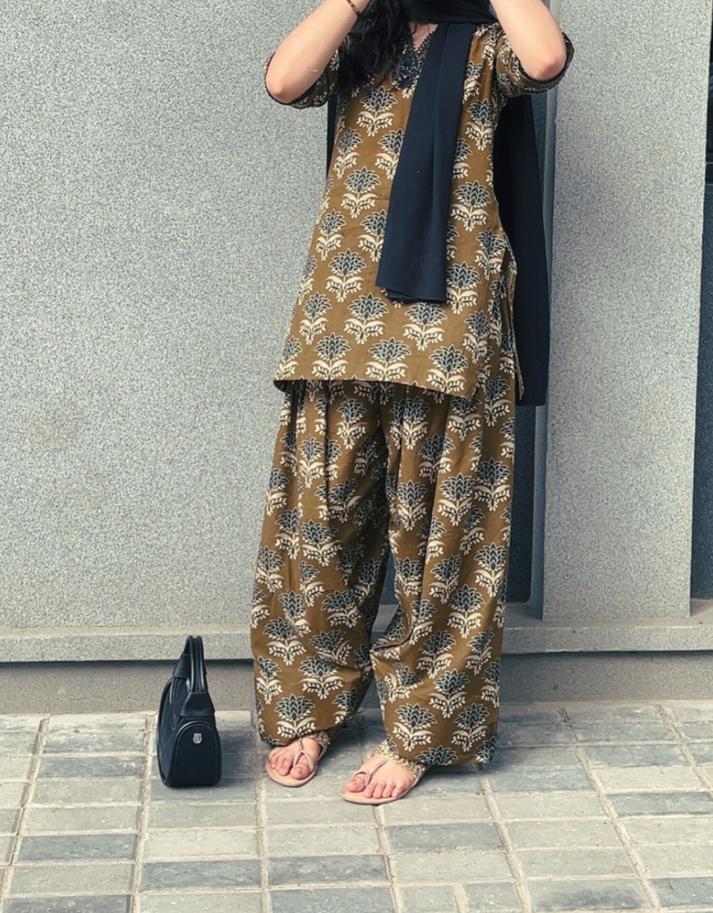 Lotus Print Farshi Set